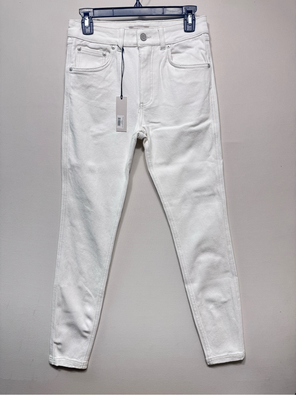 Martha Stewart White mid rise Skinny Jeans -vanilla bean nwt